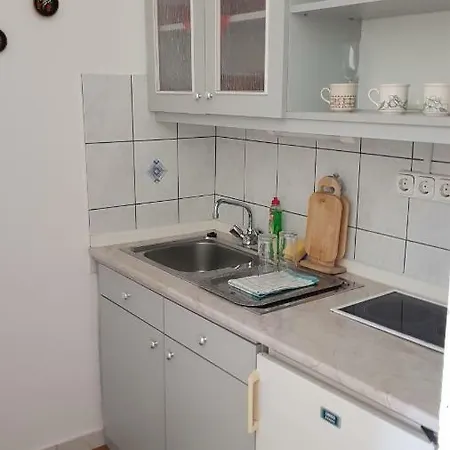 בית הארחה Eva שיופוק