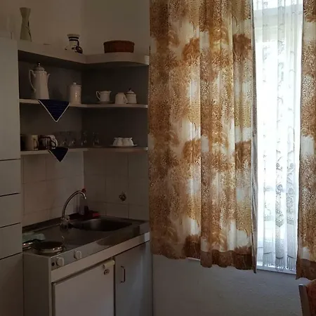 Eva シオーフォク