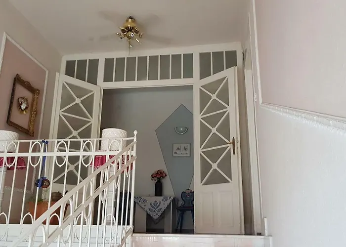 בית הארחה Eva