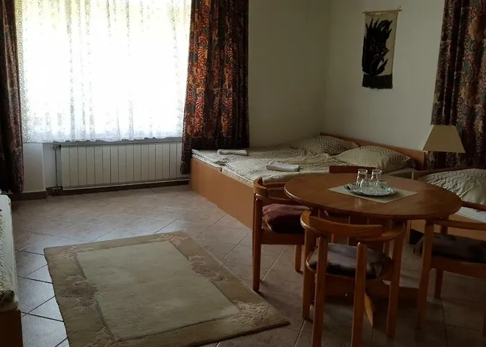 בית הארחה Eva שיופוק